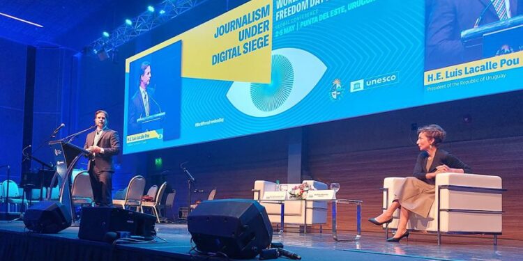 Lacalle resaltó importancia de la prensa local y dijo estar en contra de la regulación de medios