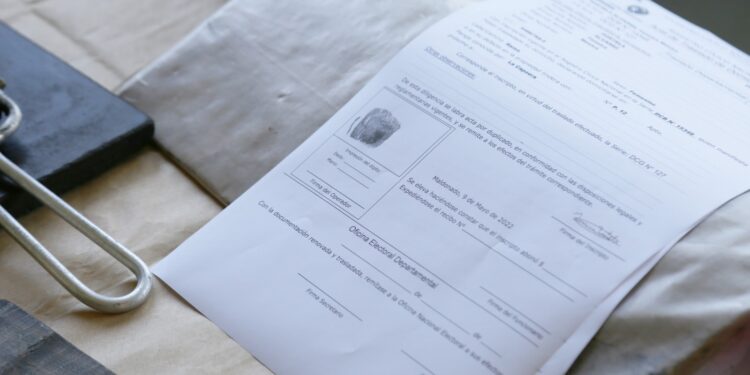 Oficina móvil de la Corte Electoral realizó en una semana más de 550 trámites en La Capuera