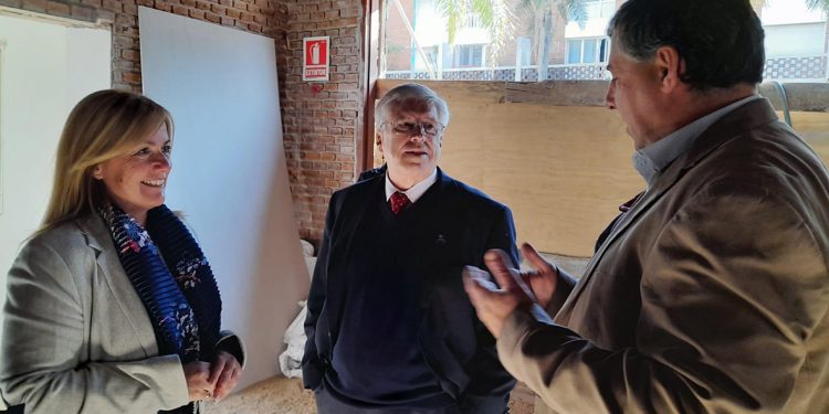 Carballal y Viera recorrieron obras de Espacio Gorlero