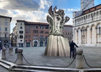Pablo Atchugarry expone en Italia “El despertar de la naturaleza”