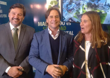 Presidente Lacalle y Vicepresidenta Argimón, visitaron stand de Maldonado