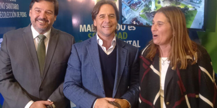 Presidente Lacalle y Vicepresidenta Argimón, visitaron stand de Maldonado