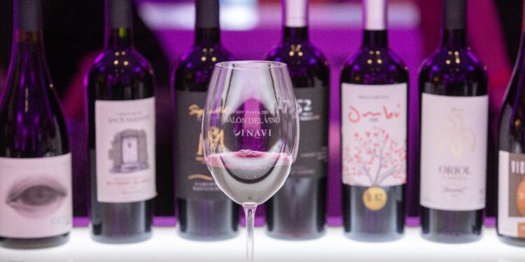 Viernes 17 de junio; Primer Salón del Vino Uruguayo de Enjoy