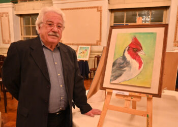 Comenzó en Maldonado la gira itinerante «Aves en Vuelo» de Pascual Freda Urquiza