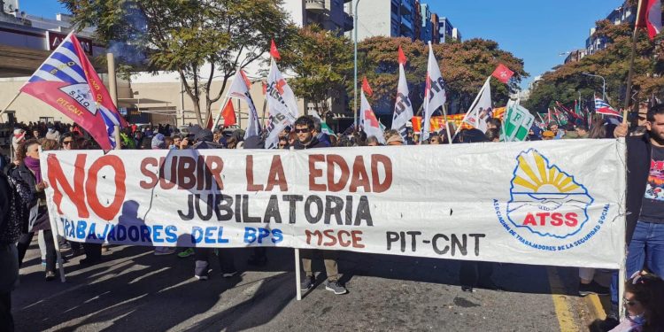 Defensores de la Seguridad Social aseguran que la reforma es «regresiva y antipopular»
