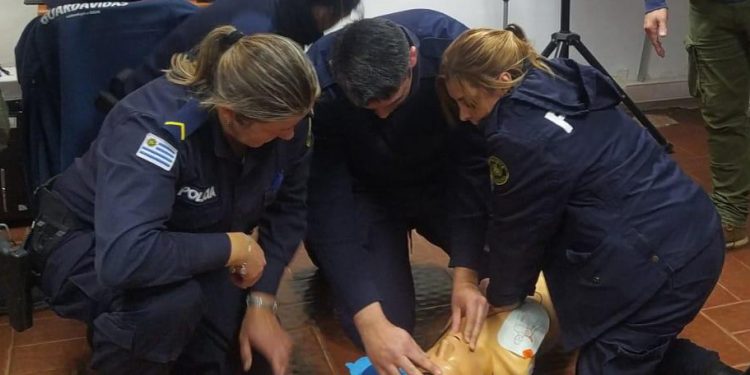 Más de 1000 personas se capacitaron en RCP y manejo del desfibrilador