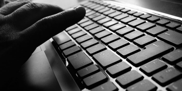 Justicia formalizó a otras dos personas por estafa