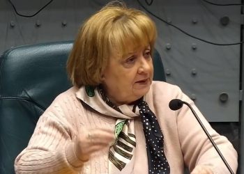Edila colorada denuncia situación riesgosa para el medio ambiente en barrio de Maldonado