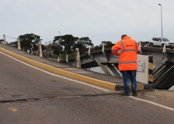 IDM realiza inspección técnica en puente sobre la Barra