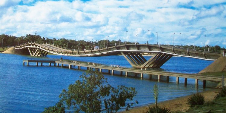 Primera etapa de apuntalamiento del puente 2 de la Barra es vital para definir su habilitación en temporada