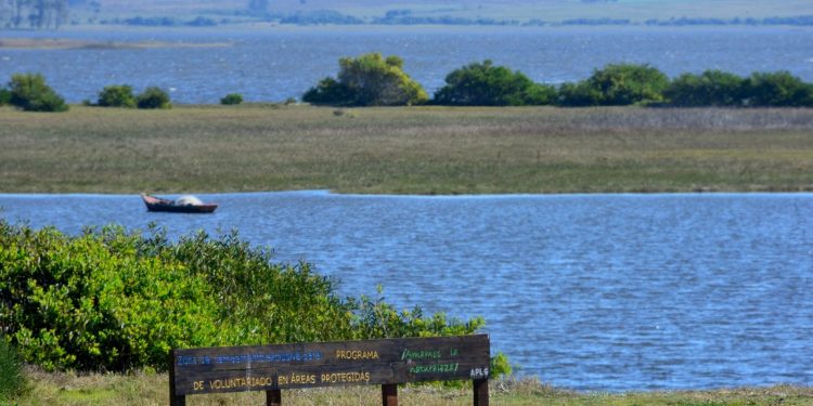 Ministro de Ambiente participará de la entrega de distinciones a prestadores turísticos de áreas protegidas