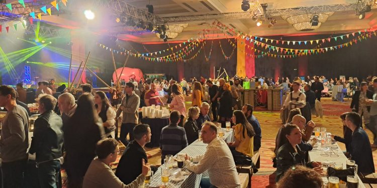 Oktober Enjoy Fest tuvo una exitosa primera jornada