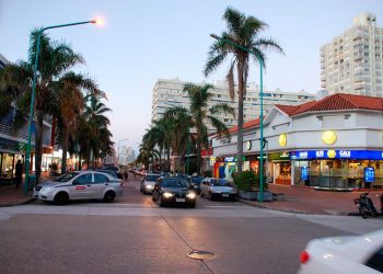 Carballal indicó que la falta del Shopping motivó un crecimiento comercial en Gorlero