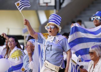 La tercera es la vencida, IDM invita a ver Uruguay – Ghana