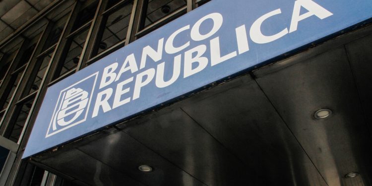 BROU abrió llamado a aspirantes para el Área de Tecnologías de la Información