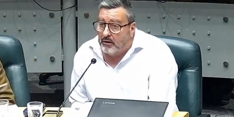 Frente Amplio salió al cruce de la reforma de la seguridad social y señalan que la pagan los trabajadores