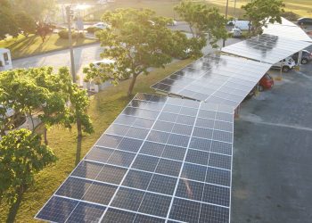 Junta de Maldonado es la primera en tener estacionamiento con paneles solares y generar ahorros