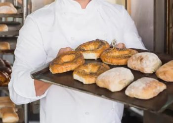 Presentación de productos y ronda de negocios de emprendedores en panadería y confitería