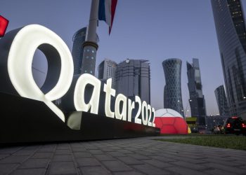 Copa del Mundo: polémica por afirmaciones de Blatter y críticas a Qatar por infinidad de restricciones