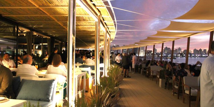 Con ampliación y nueva decoración abrió Posto 5; donde se mezclan el cielo y la tierra