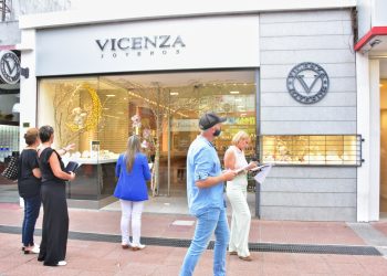 Concurso de vidrieras navideñas tiene nuevos ganadores