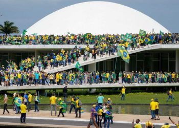 Brasil: Intento de golpe fallido; sede de gobierno, Congreso y Tribual Supremo fueron vandalizados