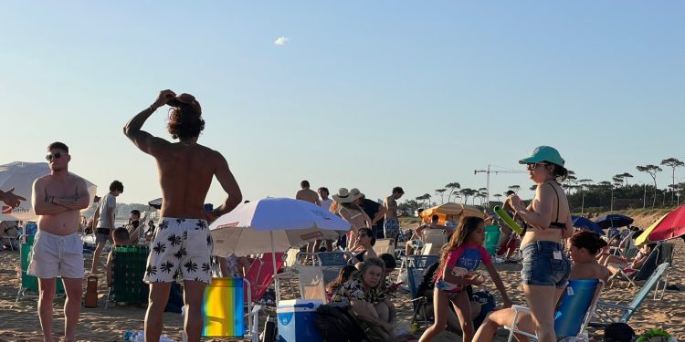 Temporada de verano: Entraron 276.514 personas en apenas 10 días