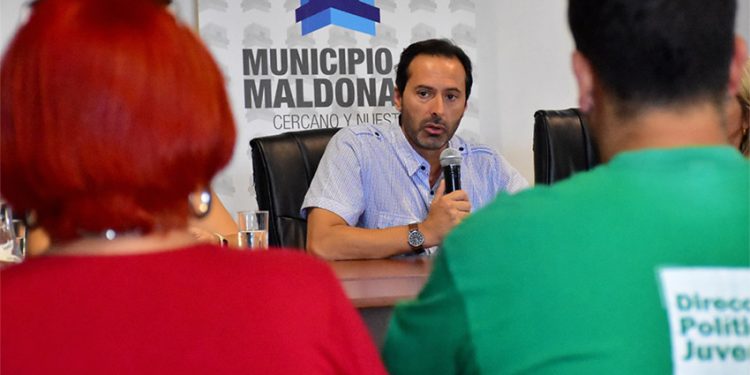JOVENARTE: convoca a jóvenes artistas para inscripciones al llamado del Municipio de Maldonado