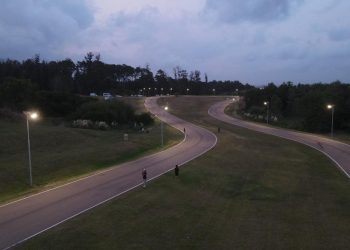 Maldonado cuenta con la primera pista de ciclismo iluminada con energía solar fotovoltaica