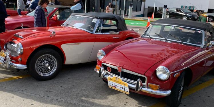 Comienza la 21ª edición de la Semana Internacional del Automóvil Sport y Clásico de Punta del Este