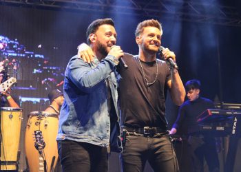 Ante más de 25 mil personas Axel y Lucas Sugo cerraron temporada en PDE