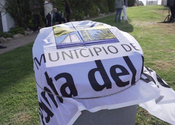 Punta del Este inauguró pasajes peatonales destacando a personalidades esteñas