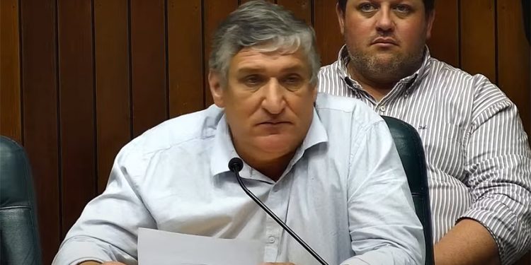 Acciones para mejorar la tenencia responsable animal fue reclamado por edil del F.A.