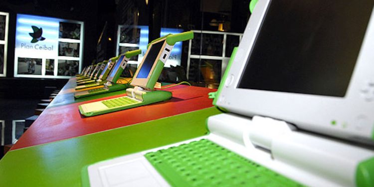 Plan Ceibal: se cumplen 16 años del proyecto que revolucionó la educación