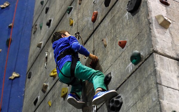 Adelantan vacaciones de invierno por casos de infecciones respiratorias