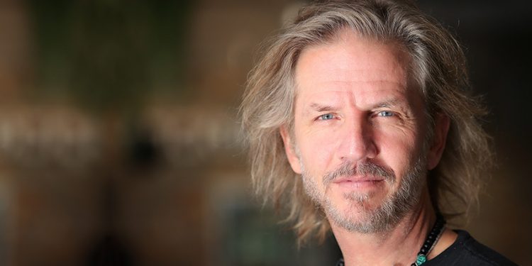 Facundo Arana: «Adrián Suar es el último gran bastión de la televisión abierta argentina»