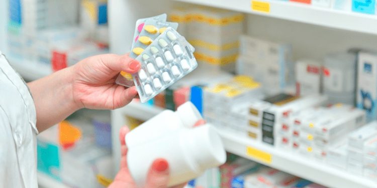 Farmacias uruguayas alertan sobre la reventa de medicamentos comprados en Argentina