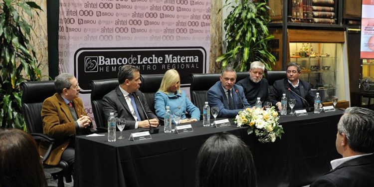 Gobierno Nacional invitó a colaborar en la creación del Banco Regional de Leche Materna de Maldonado