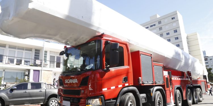 Camión en altura para el combate de incendios ya es una realidad para Maldonado