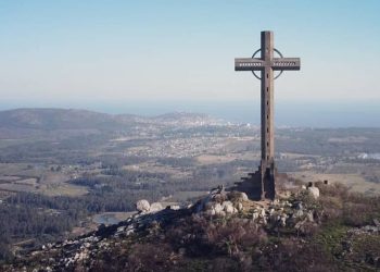 Clausuraron el ingreso a la cruz del Cerro Pan de Azúcar pero el ascenso continúa habilitado