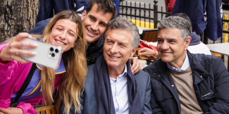 Macri: «Massa es seguir con un camino de destrucción, hace falta un cambio y hoy lo encarna Milei»