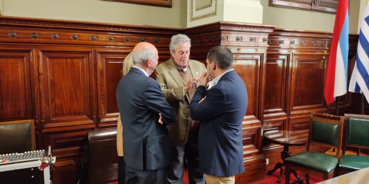 Espacio País presentó su bancada Parlamentaria