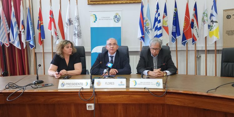 Reunificación de multas se aprobó en el Congreso de Intendentes