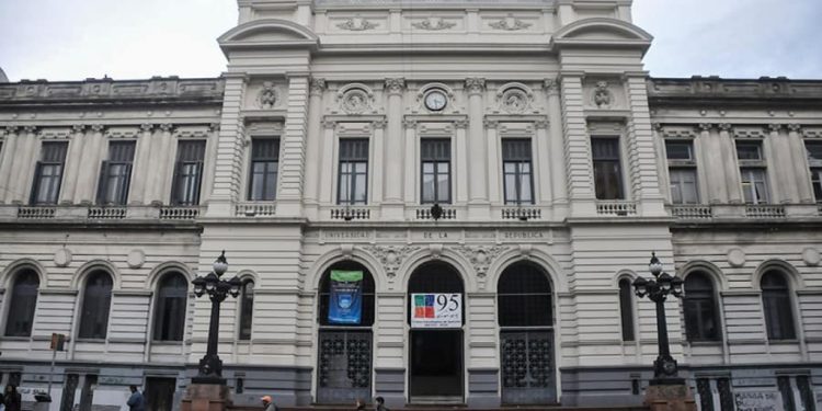 Convocatoria a Becas 2024 para estudiantes de Udelar