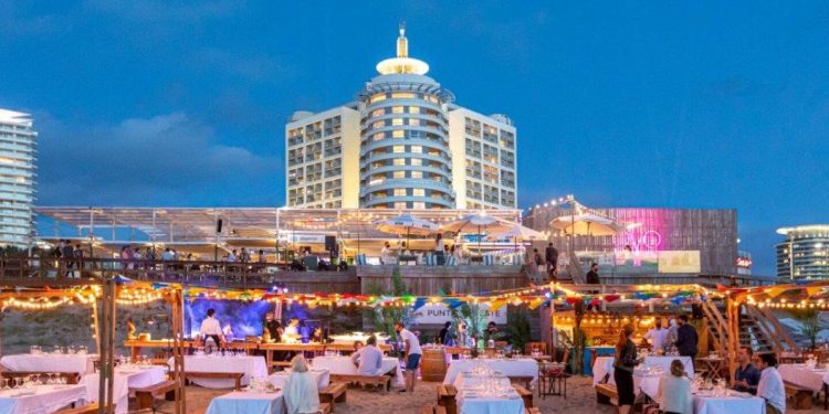 Javier Azcurra: «Estamos orgullosos de celebrar los 26 años de Enjoy Punta del Este, con un mes lleno de actividades»