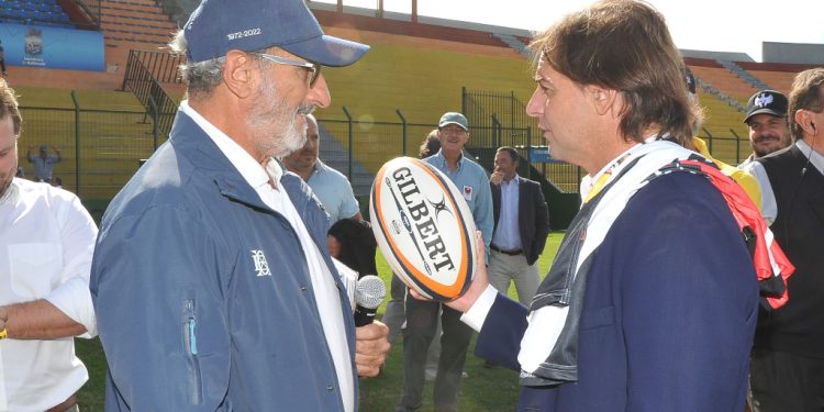 Lacalle Pou participa de la cena benéfica de la Fundación Fénix en Punta del Este