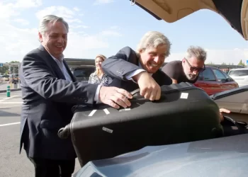 Bustillo; amigo de Alberto Fernández, Lacalle padre e hijo y Tabaré, caído en desgracia