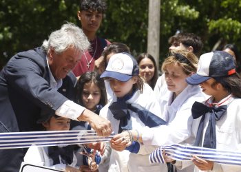 Enrique Antía al inaugurar Parque Mandela: Fue posible al recuperar terrenos que tenía el Cuesta Duarte
