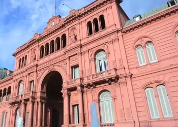 Argentina se encuentra “en la peor crisis de la historia económica” afirma el gobierno de Milei