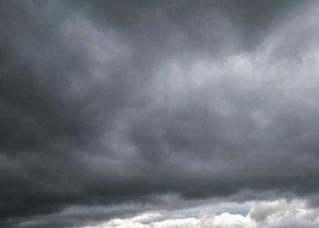 Bomberos realizaron 161 intervenciones en el país por tormentas este fin de semana